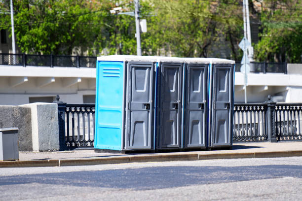 Best Porta potty delivery and setup  in Chalco, NE